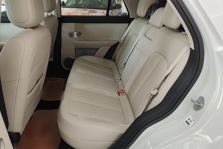 Used firefly 2025 Illuminated Edition Left Rear Seat