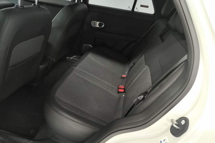 Used firefly 2025 Free Edition Left Rear Seat