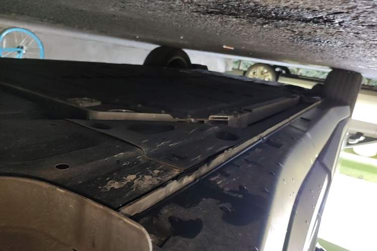 Used firefly 2025 Free Edition Left Side Sill