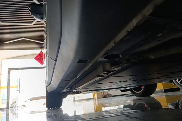 Used firefly 2025 Illuminated Edition Left Side Sill