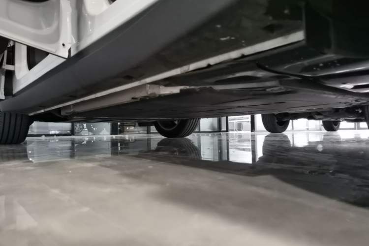 Used firefly 2025 Illuminated Edition Left Side Sill