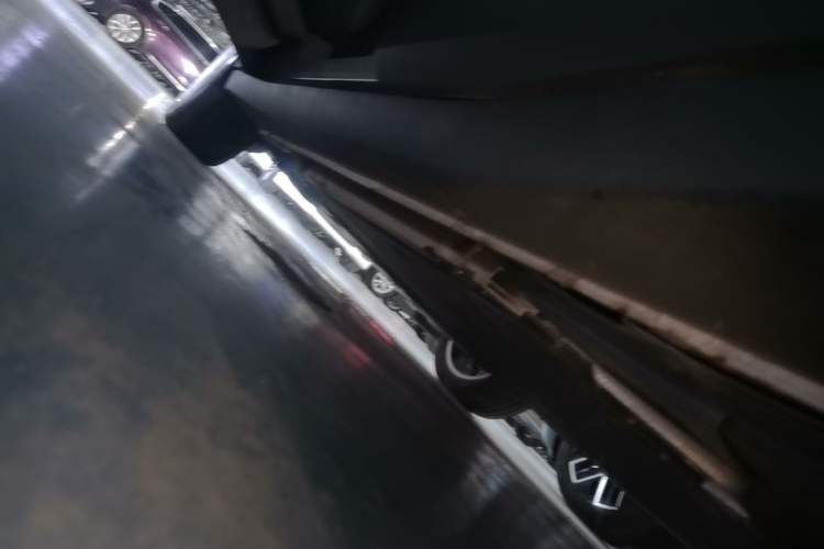Used firefly 2025 Free Edition Left Side Sill