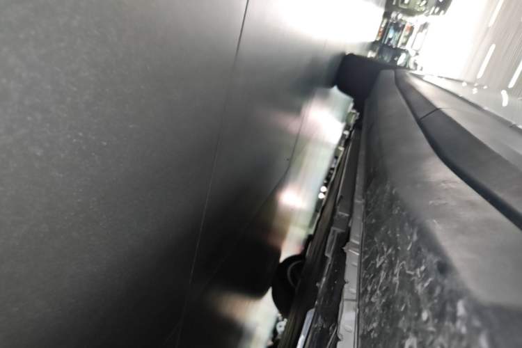 Used firefly 2025 Illuminated Edition Left Side Sill