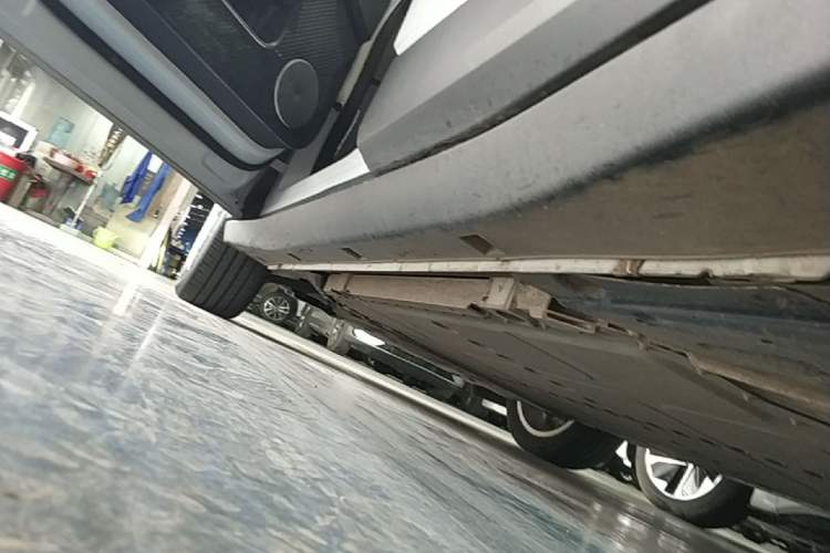 Used firefly 2025 Free Edition Left Side Sill