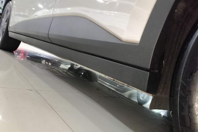 Used firefly 2025 Free Edition Left Side Sill
