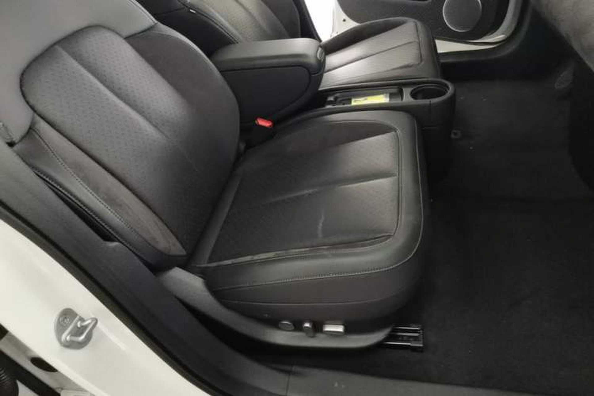 Used firefly 2025 Illuminated Edition Right Front Seat