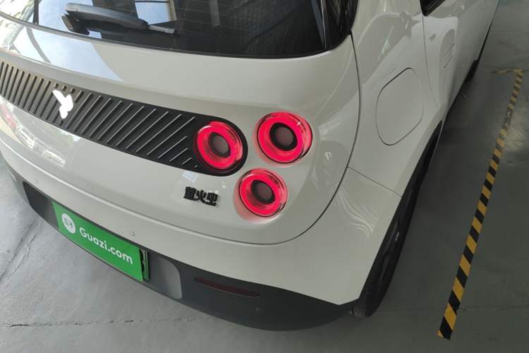 Used firefly 2025 Free Edition Right Rear Taillight