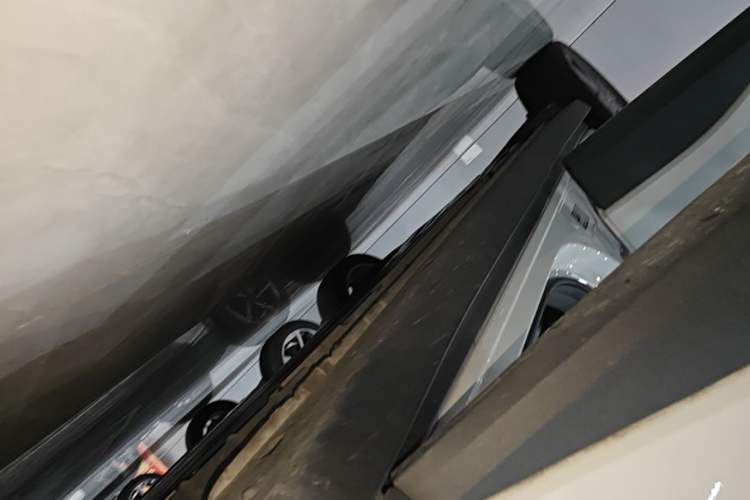 Used firefly 2025 Free Edition Right Side Sill