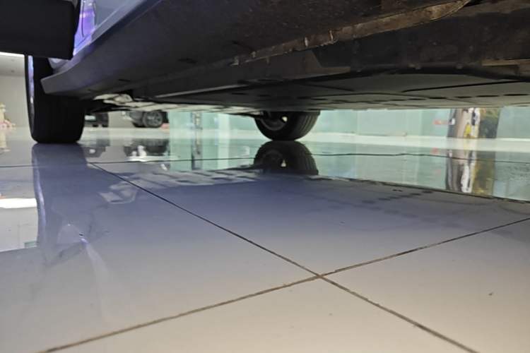 Used firefly 2025 Illuminated Edition Right Side Sill