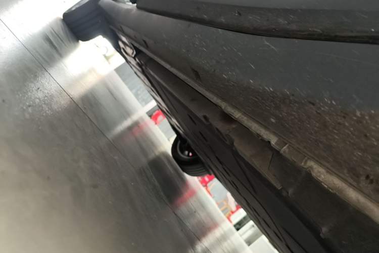 Used firefly 2025 Free Edition Right Side Sill
