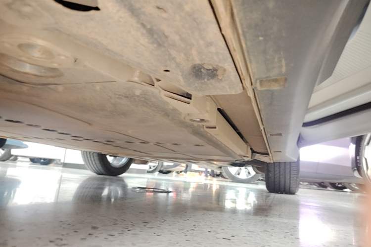 Used firefly 2025 Free Edition Right Side Sill