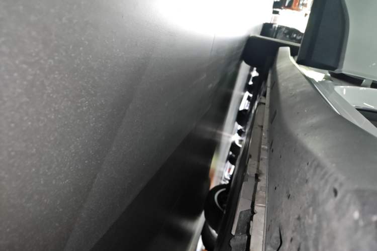 Used firefly 2025 Illuminated Edition Right Side Sill