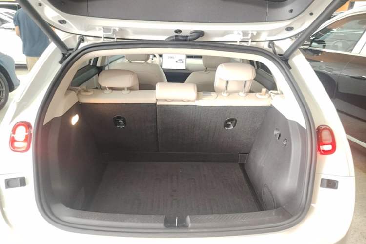 Used firefly 2025 Free Edition Trunk