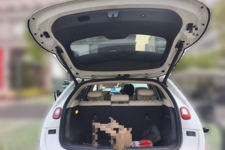 Used firefly 2025 Illuminated Edition Trunk