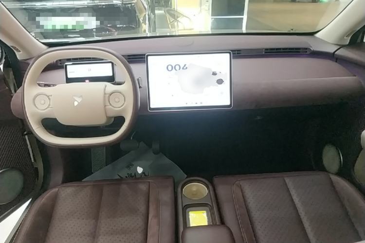 Used firefly 2025 Illuminated Edition Center Console