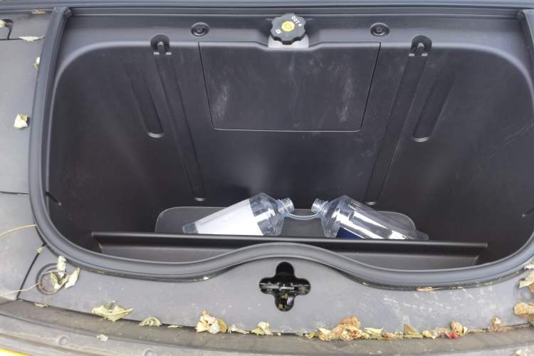Used firefly 2025 Illuminated Edition Engine Bay