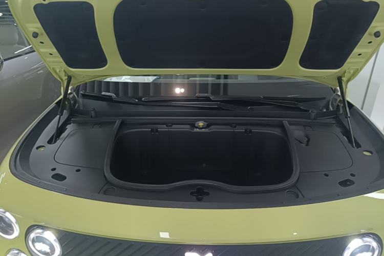 Used firefly 2025 Free Edition Engine Bay