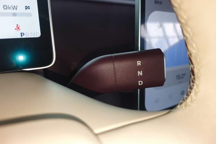 Used firefly 2025 Illuminated Edition Gear Lever
