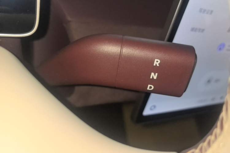 Used firefly 2025 Illuminated Edition Gear Lever