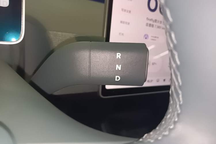 Used firefly 2025 Free Edition Gear Lever