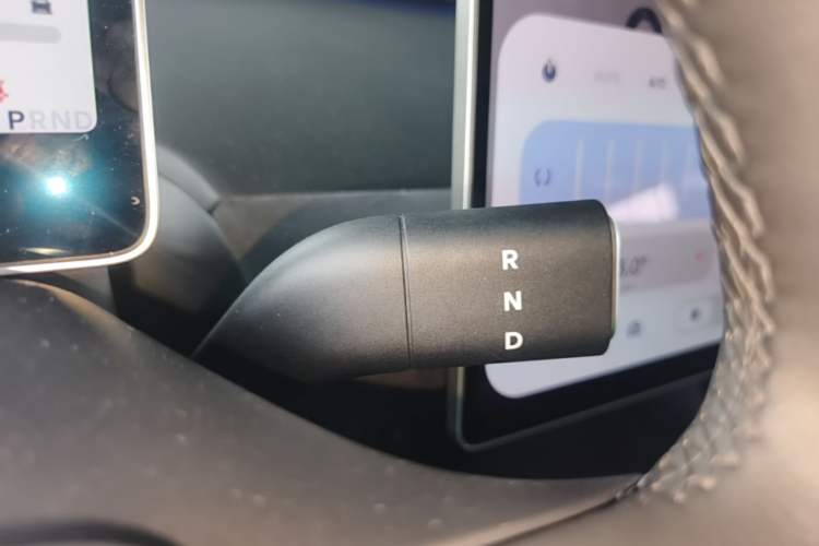 Used firefly 2025 Illuminated Edition Gear Lever