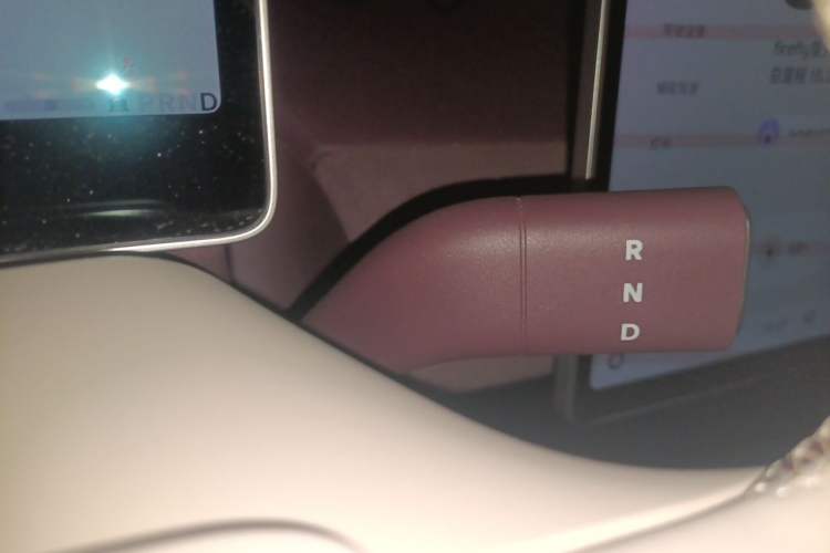 Used firefly 2025 Illuminated Edition Gear Lever