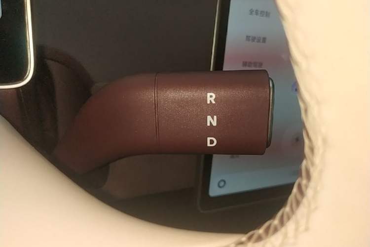 Used firefly 2025 Illuminated Edition Gear Lever