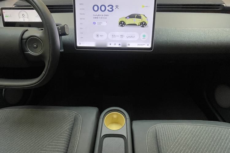 Used firefly 2025 Free Edition Interior 10