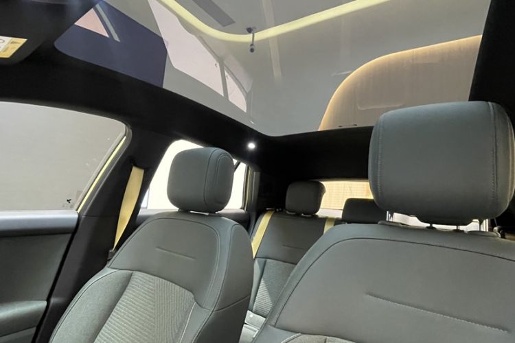 Used firefly 2025 Free Edition Interior 4
