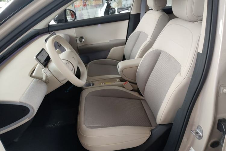 Used firefly 2025 Free Edition Left Front Seat