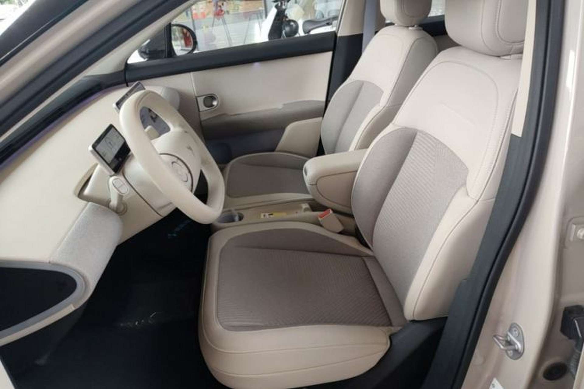 Used firefly 2025 Free Edition Left Front Seat