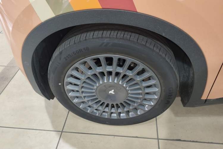 Used firefly 2025 Illuminated Edition Left Front Wheel Hub