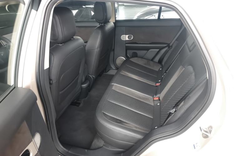 Used firefly 2025 Illuminated Edition Left Rear Seat