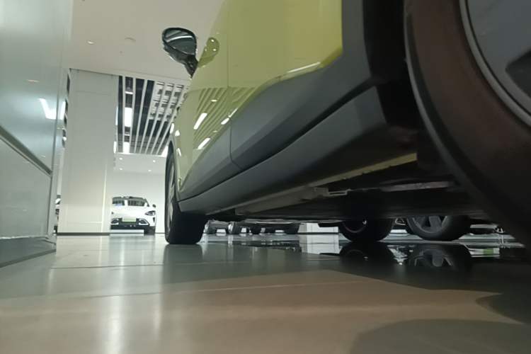 Used firefly 2025 Free Edition Left Side Sill