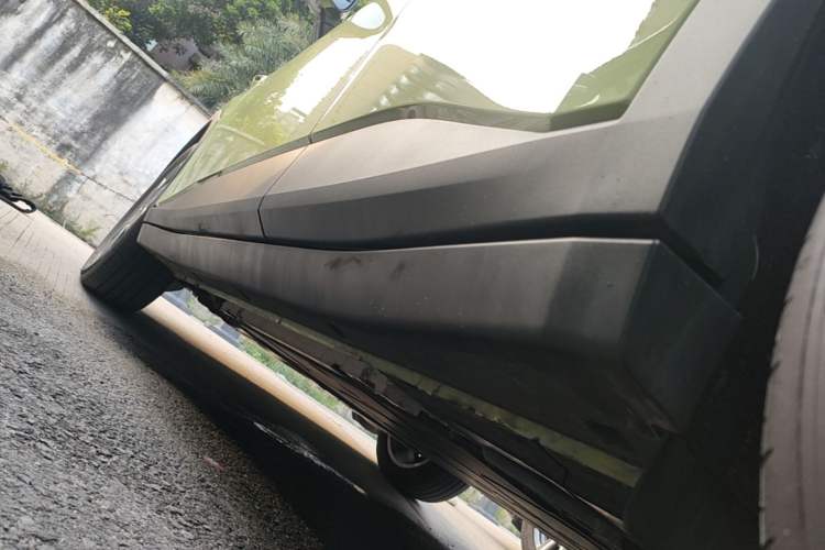 Used firefly 2025 Free Edition Left Side Sill