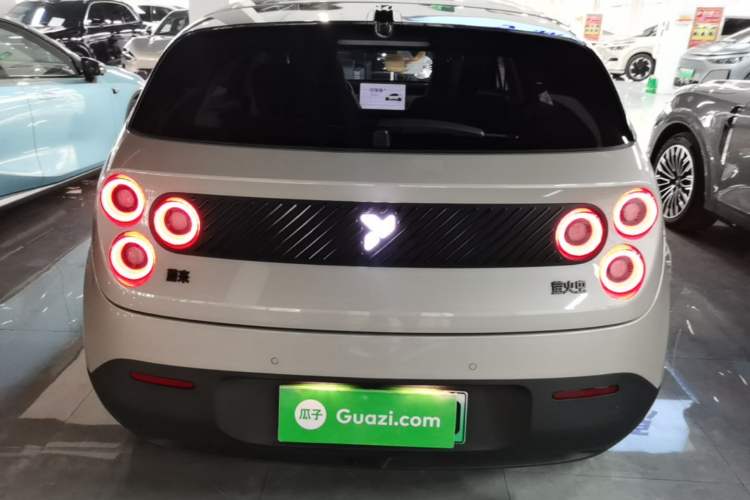 Used firefly 2025 Illuminated Edition Rear
