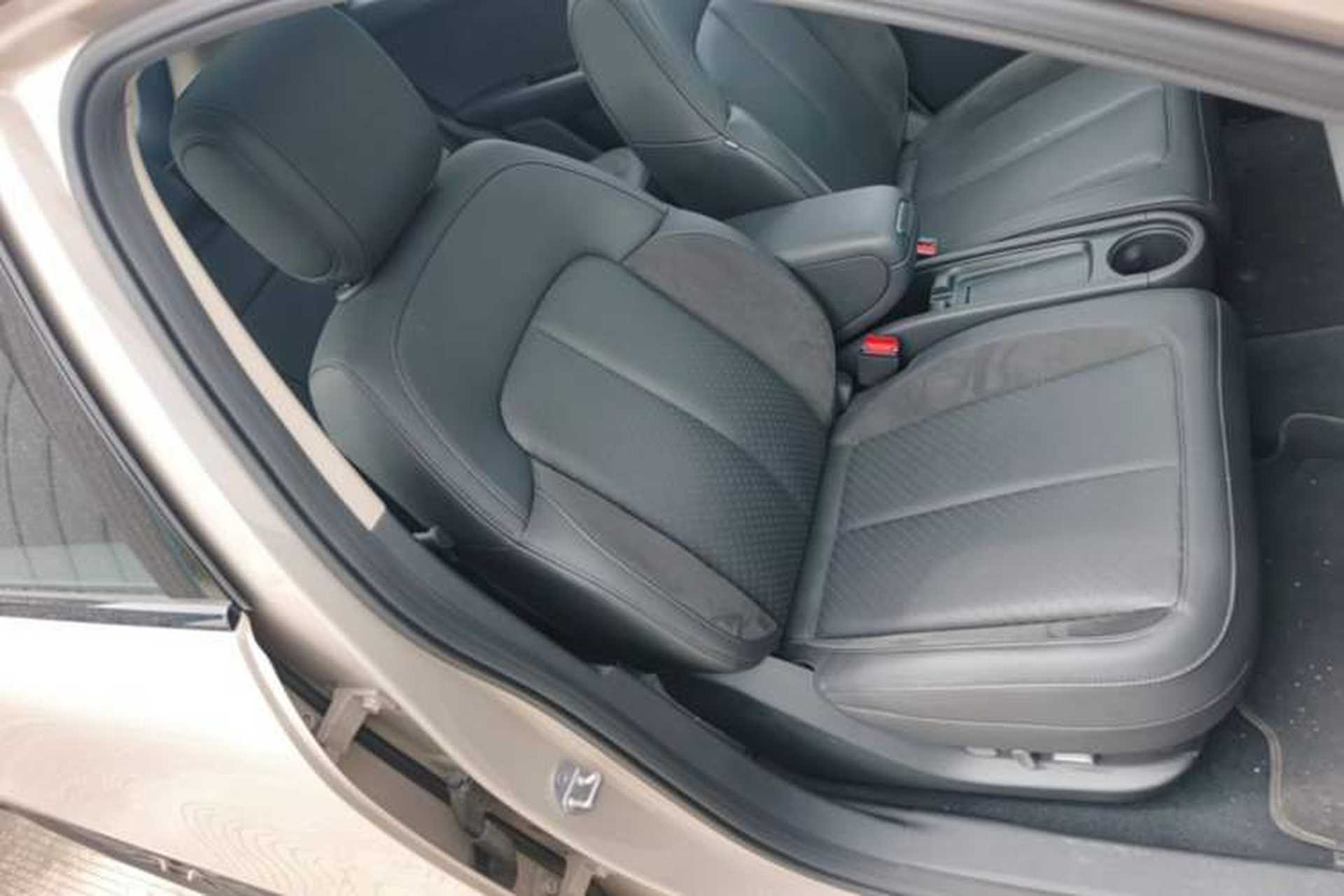 Used firefly 2025 Illuminated Edition Right Front Seat