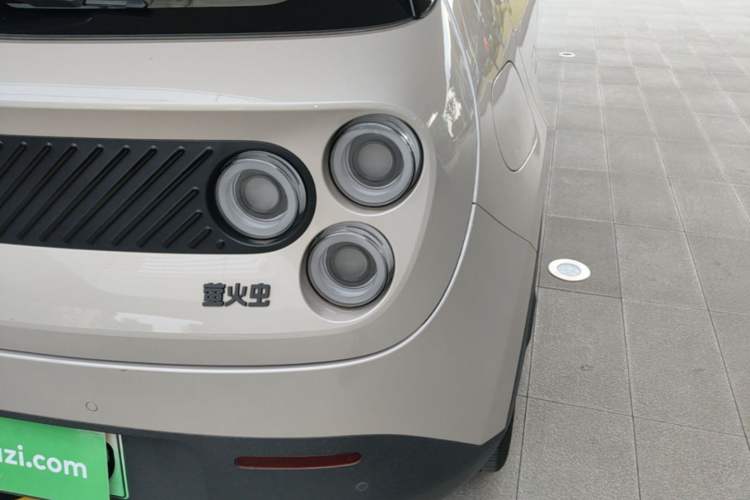Used firefly 2025 Free Edition Right Rear Taillight