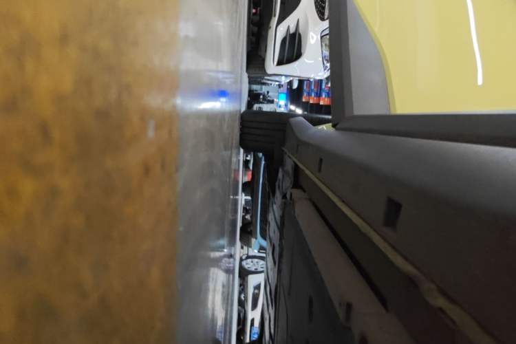 Used firefly 2025 Free Edition Right Side Sill