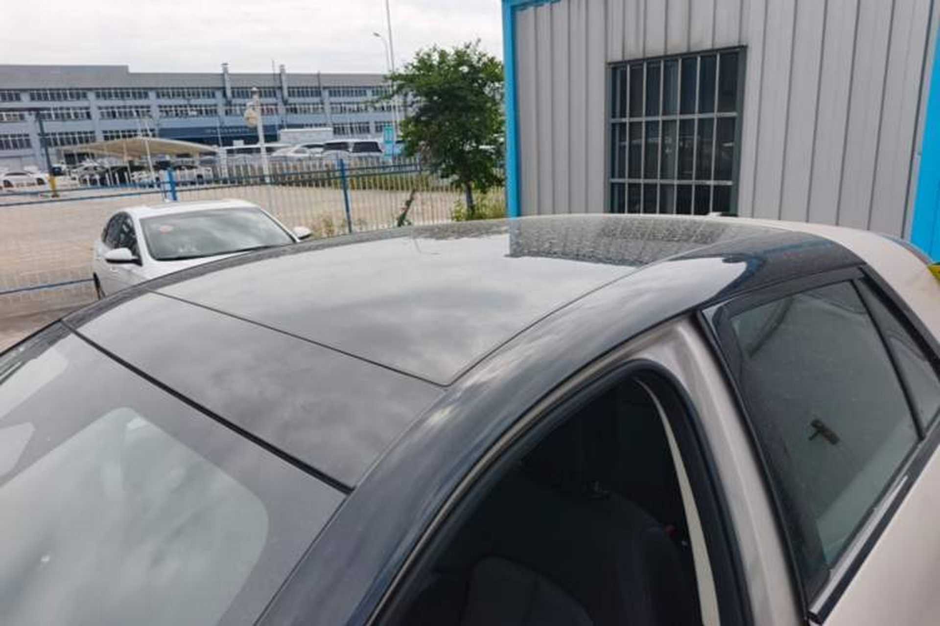 Used firefly 2025 Illuminated Edition Roof