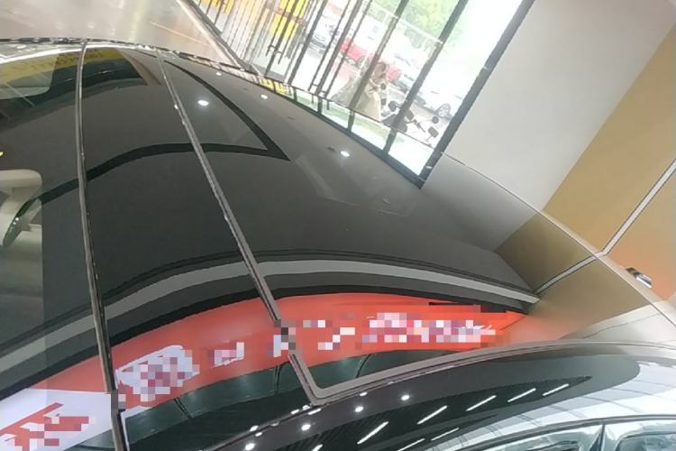 Used firefly 2025 Illuminated Edition Roof