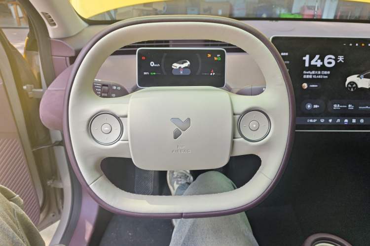 Used firefly 2025 Illuminated Edition Steering Wheel