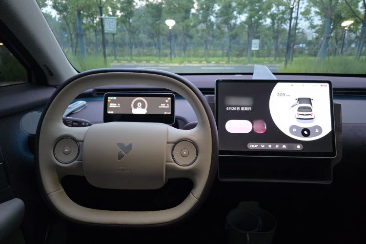 Used firefly 2025 Illuminated Edition Steering Wheel