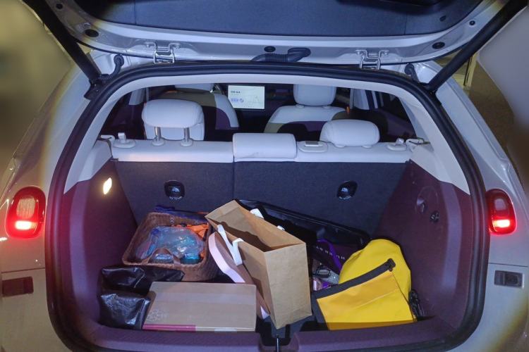 Used firefly 2025 Illuminated Edition Trunk