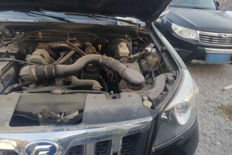 Used Foday Explorer 6 2010 2.5T Manual Diesel Edition Engine Bay Left
