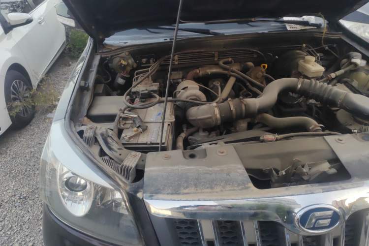 Used Foday Explorer 6 2010 2.5T Manual Diesel Edition Engine Bay Right