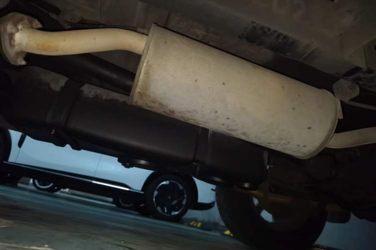 Used Foday Explorer 6  Chassis Rear Left
