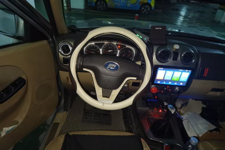 Used Foday Explorer 6  Steering Wheel