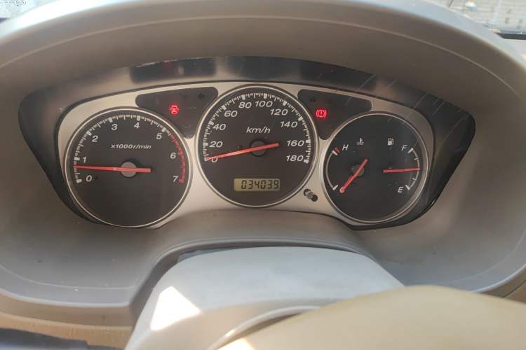Used Foday Explorer Ⅲ 2011 2.2L Manual Gasoline Version Odometer Close Up