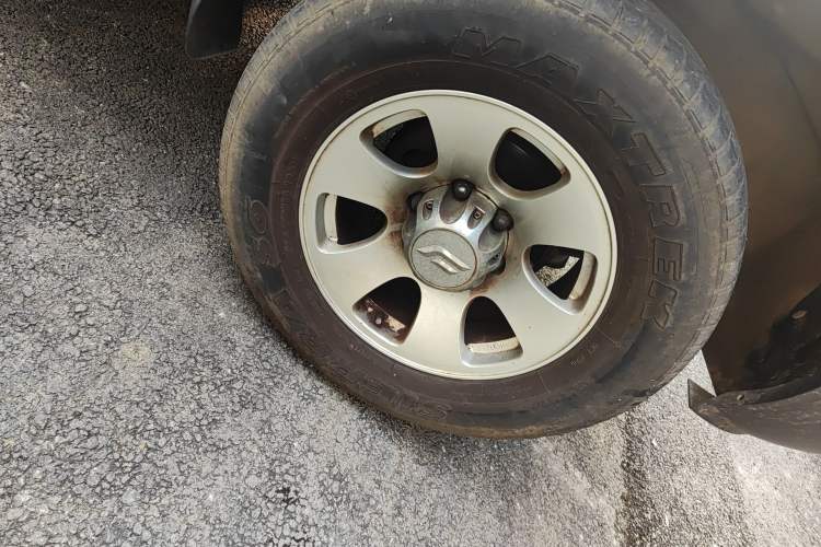 Used Foday Explorer Ⅲ 2011 2.2L Manual Gasoline Version Right Front Wheel Hub